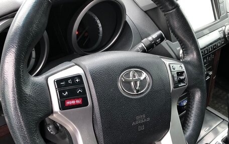 Toyota Land Cruiser Prado 150 рестайлинг 2, 2015 год, 3 600 000 рублей, 13 фотография