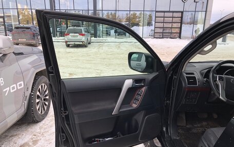 Toyota Land Cruiser Prado 150 рестайлинг 2, 2015 год, 3 600 000 рублей, 33 фотография