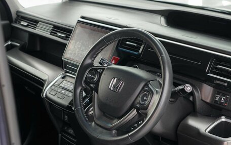 Honda Stepwgn IV, 2017 год, 2 300 000 рублей, 11 фотография