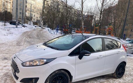 Ford Fiesta, 2017 год, 800 000 рублей, 2 фотография