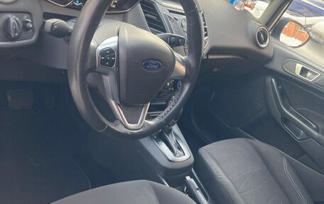 Ford Fiesta, 2017 год, 800 000 рублей, 4 фотография