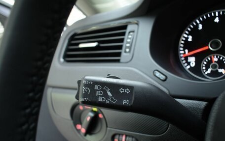 Volkswagen Jetta VI, 2014 год, 1 370 000 рублей, 14 фотография