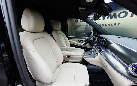 Mercedes-Benz V-Класс, 2025 год, 14 780 000 рублей, 23 фотография