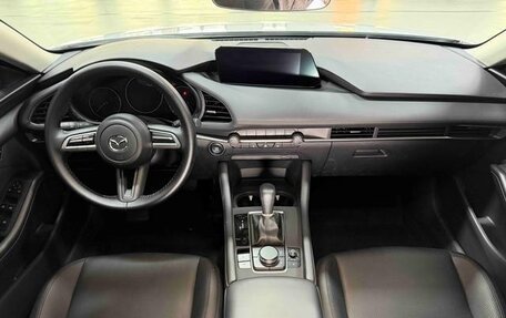 Mazda 3, 2021 год, 1 300 000 рублей, 10 фотография