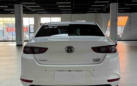 Mazda 3, 2021 год, 1 300 000 рублей, 5 фотография