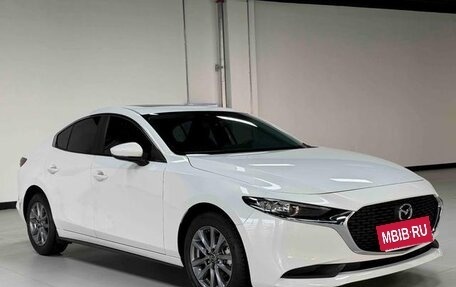 Mazda 3, 2021 год, 1 300 000 рублей, 3 фотография