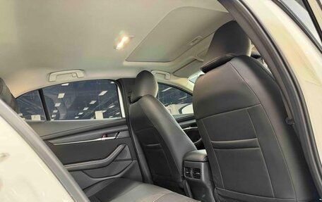 Mazda 3, 2021 год, 1 300 000 рублей, 18 фотография