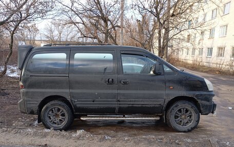 Hyundai Starex I рестайлинг, 2005 год, 750 000 рублей, 3 фотография