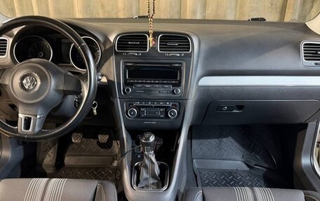 Volkswagen Golf VI, 2012 год, 888 000 рублей, 2 фотография