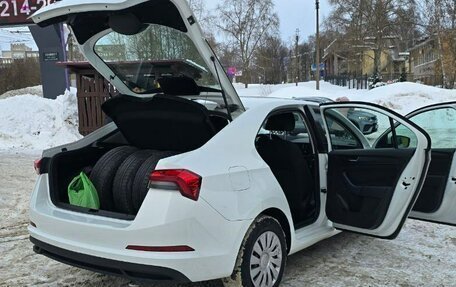 Skoda Rapid II, 2021 год, 1 200 000 рублей, 6 фотография