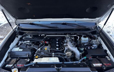 Toyota Land Cruiser Prado 150 рестайлинг 2, 2013 год, 2 950 000 рублей, 11 фотография