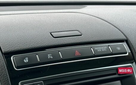 Volkswagen Touareg III, 2015 год, 2 690 000 рублей, 14 фотография