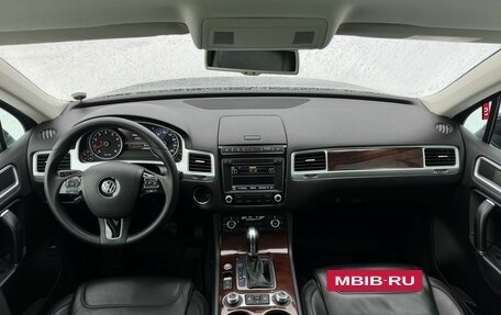 Volkswagen Touareg III, 2015 год, 2 690 000 рублей, 12 фотография