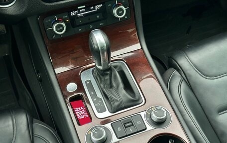 Volkswagen Touareg III, 2015 год, 2 690 000 рублей, 15 фотография