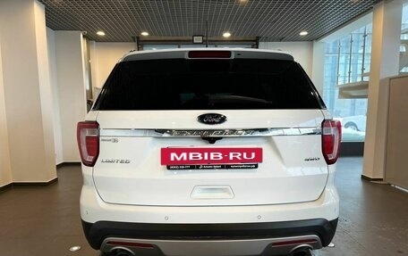 Ford Explorer VI, 2017 год, 3 073 000 рублей, 4 фотография