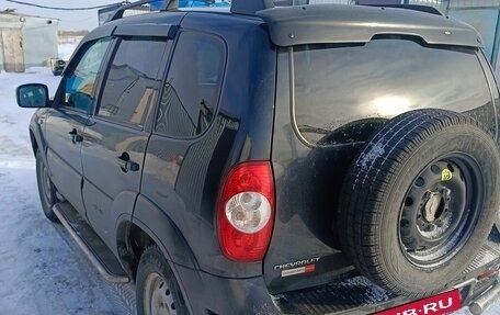 Chevrolet Niva I рестайлинг, 2017 год, 798 000 рублей, 3 фотография