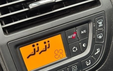 Citroen C4 Picasso II рестайлинг, 2012 год, 599 000 рублей, 13 фотография