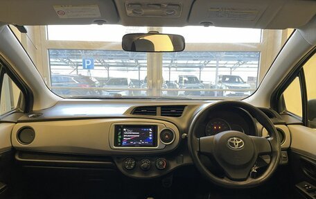 Toyota Vitz, 2012 год, 820 000 рублей, 10 фотография