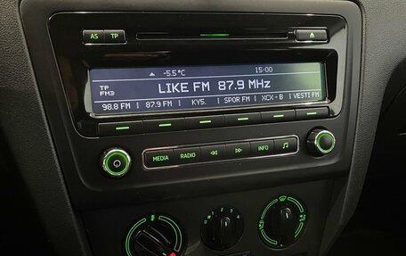 Skoda Rapid I, 2015 год, 1 075 000 рублей, 7 фотография