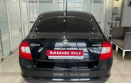 Skoda Rapid I, 2015 год, 1 075 000 рублей, 3 фотография