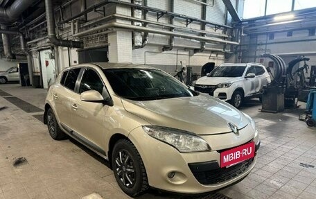 Renault Megane III, 2011 год, 649 000 рублей, 3 фотография