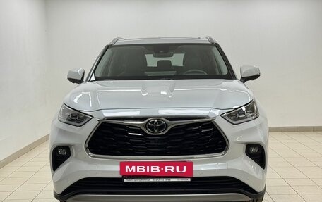 Toyota Highlander, 2025 год, 5 650 000 рублей, 2 фотография