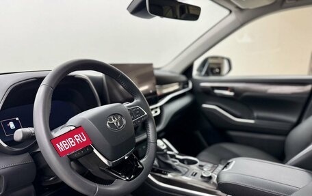 Toyota Highlander, 2025 год, 5 650 000 рублей, 11 фотография