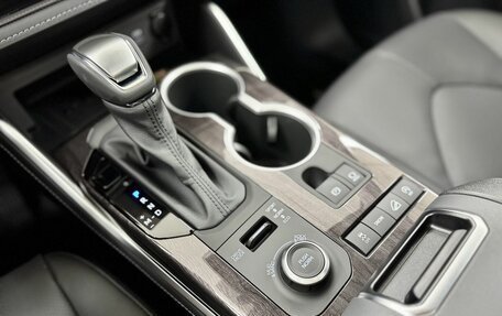 Toyota Highlander, 2025 год, 5 650 000 рублей, 16 фотография