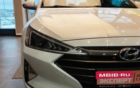 Hyundai Elantra VI рестайлинг, 2020 год, 1 549 000 рублей, 6 фотография