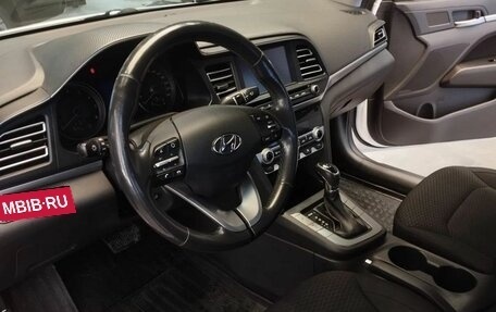 Hyundai Elantra VI рестайлинг, 2020 год, 1 549 000 рублей, 17 фотография