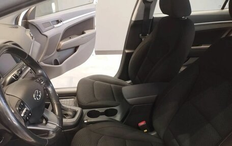 Hyundai Elantra VI рестайлинг, 2020 год, 1 549 000 рублей, 20 фотография