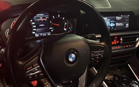 BMW 3 серия, 2021 год, 3 100 000 рублей, 11 фотография