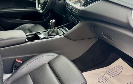 Opel Insignia II рестайлинг, 2020 год, 1 800 000 рублей, 11 фотография