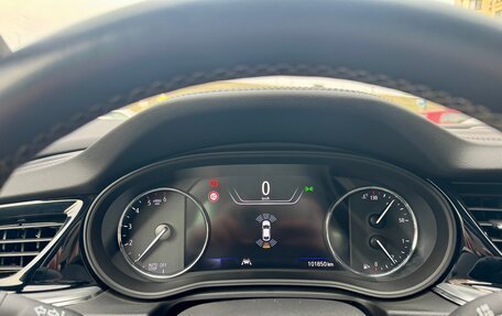 Opel Insignia II рестайлинг, 2020 год, 1 800 000 рублей, 12 фотография