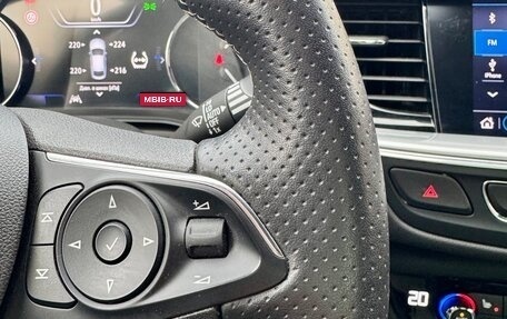 Opel Insignia II рестайлинг, 2020 год, 1 800 000 рублей, 13 фотография