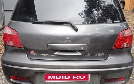 Mitsubishi Outlander III рестайлинг 3, 2007 год, 620 000 рублей, 5 фотография