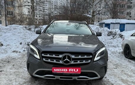 Mercedes-Benz GLA, 2017 год, 2 450 000 рублей, 4 фотография