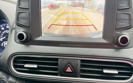 Hyundai Kona I, 2019 год, 1 900 000 рублей, 10 фотография