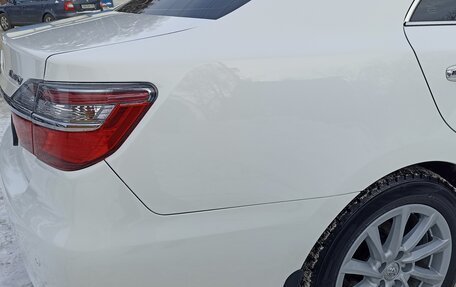 Toyota Camry, 2017 год, 2 650 000 рублей, 10 фотография