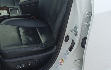 Toyota Camry, 2017 год, 2 650 000 рублей, 19 фотография