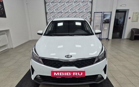 KIA Rio IV, 2020 год, 1 346 000 рублей, 2 фотография