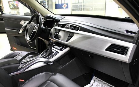 Geely Atlas I, 2018 год, 1 415 000 рублей, 8 фотография