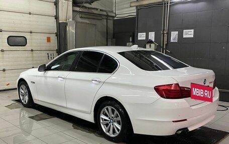 BMW 5 серия, 2013 год, 1 549 000 рублей, 2 фотография