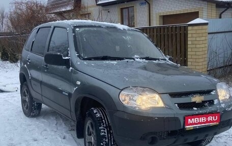 Chevrolet Niva I рестайлинг, 2011 год, 646 000 рублей, 1 фотография