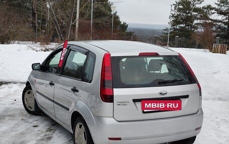 Ford Fiesta, 2003 год, 260 000 рублей, 5 фотография