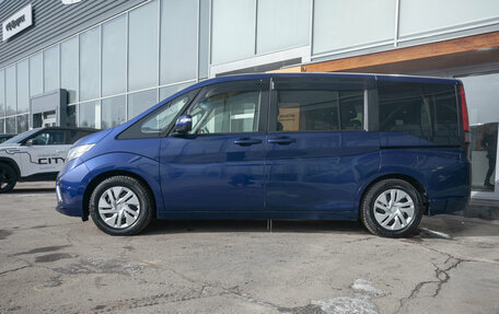 Honda Stepwgn IV, 2015 год, 1 698 000 рублей, 5 фотография