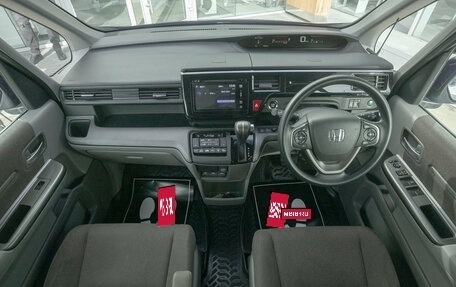 Honda Stepwgn IV, 2015 год, 1 698 000 рублей, 18 фотография