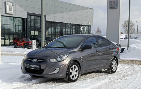 Hyundai Solaris II рестайлинг, 2014 год, 880 000 рублей, 1 фотография