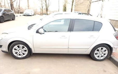 Opel Astra H, 2008 год, 700 000 рублей, 1 фотография