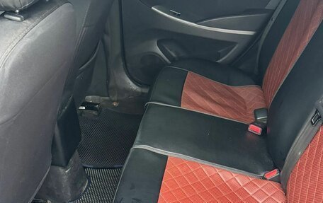 Hyundai Solaris II рестайлинг, 2015 год, 640 000 рублей, 9 фотография